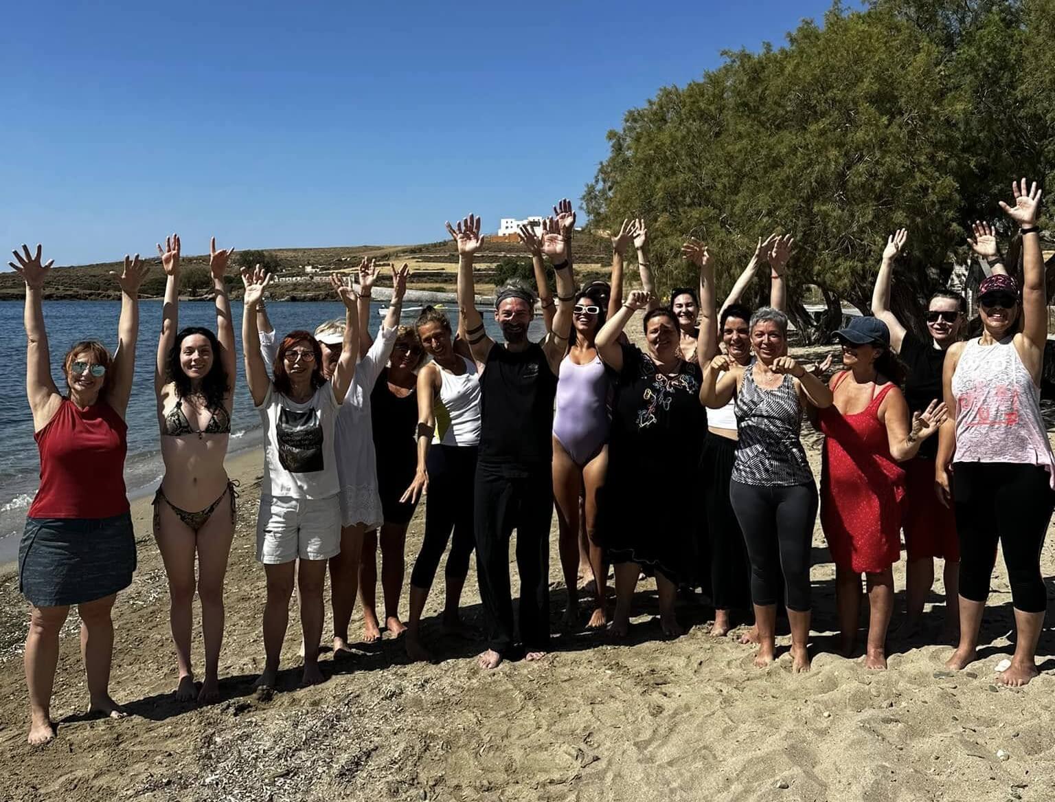 Group of people posing for a photo in a sea area, Embryogenesis Astypalaia 2024 Anagennisi Academy